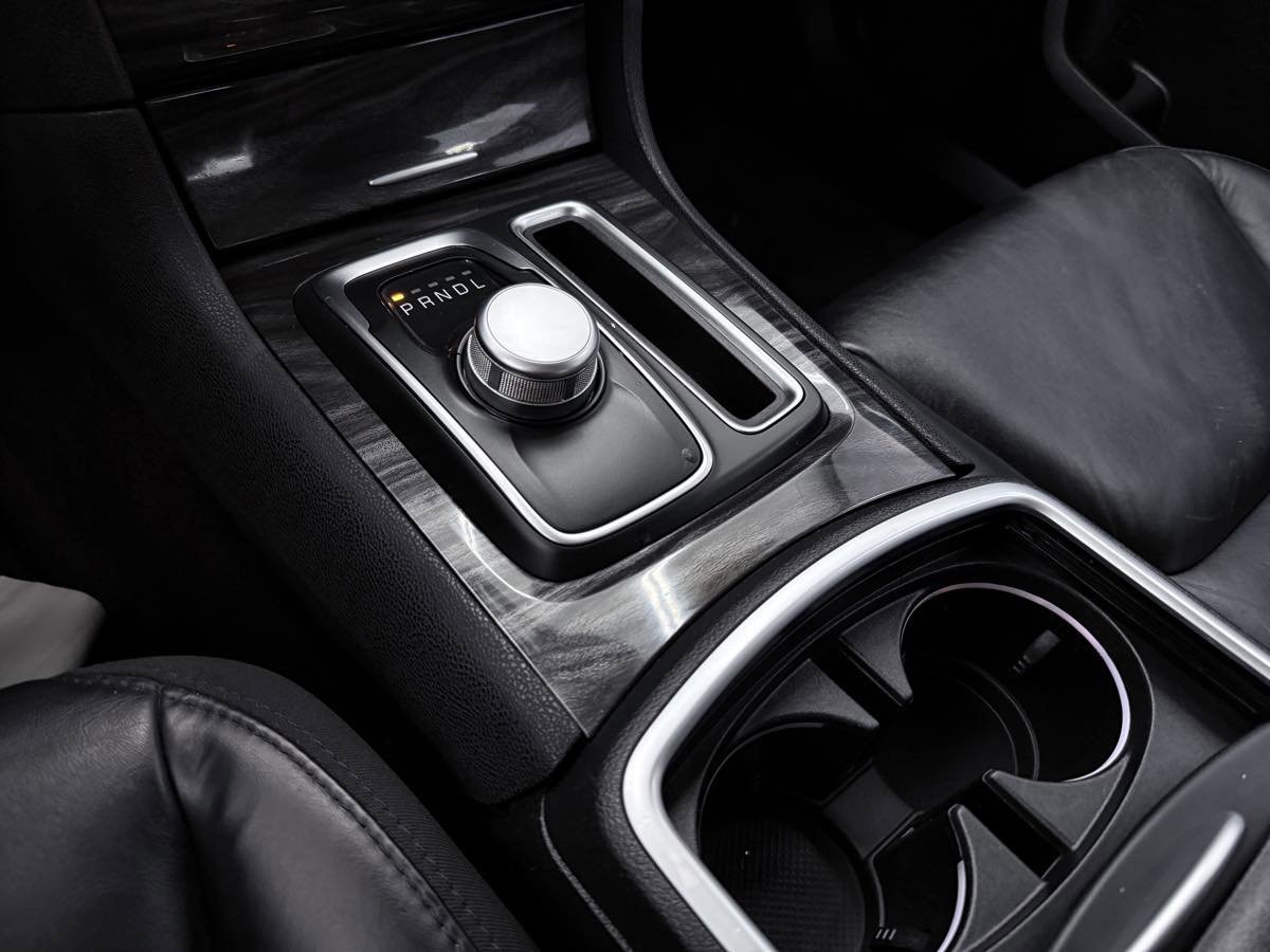 Used 2019 Chrysler 300 Touring L w/ Quick Order Package 22F image 51