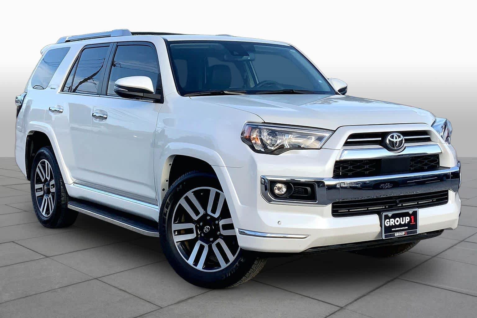 Used 2022 Toyota 4Runner Limited RWD image 3