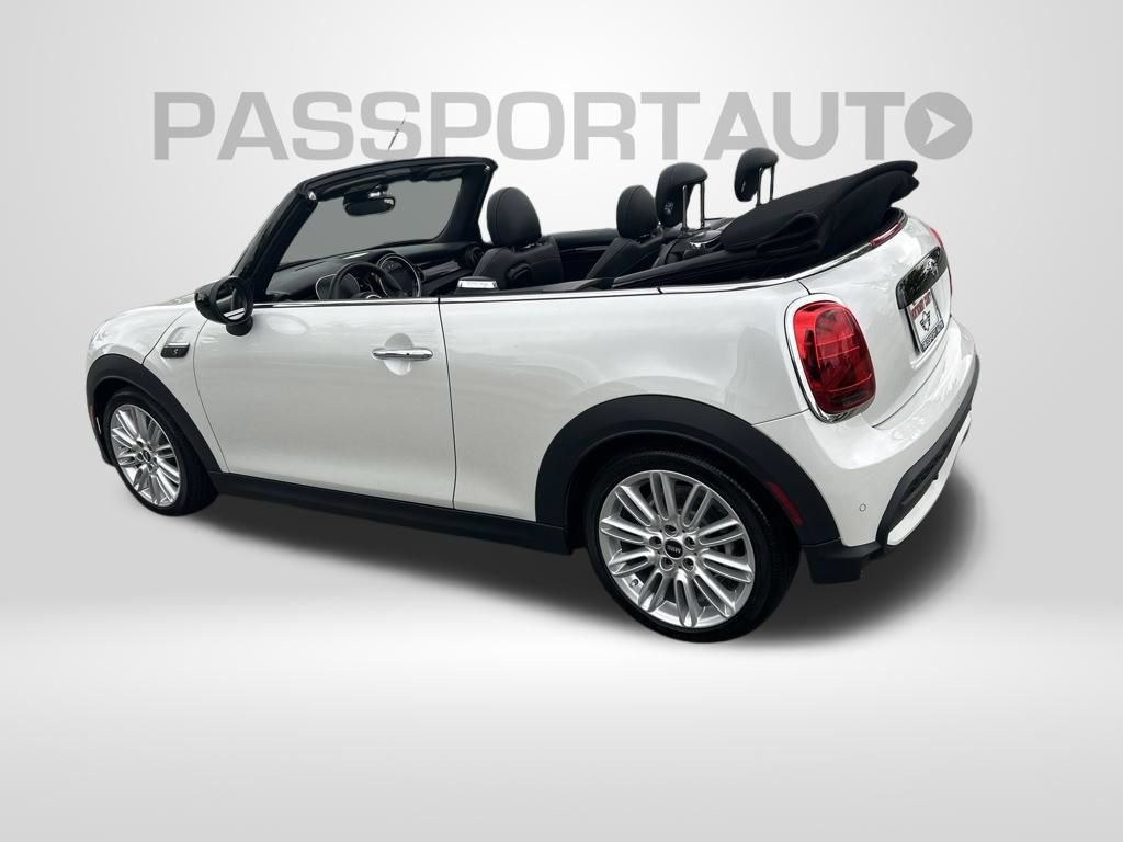 Used 2024 MINI Cooper S FWD image 2