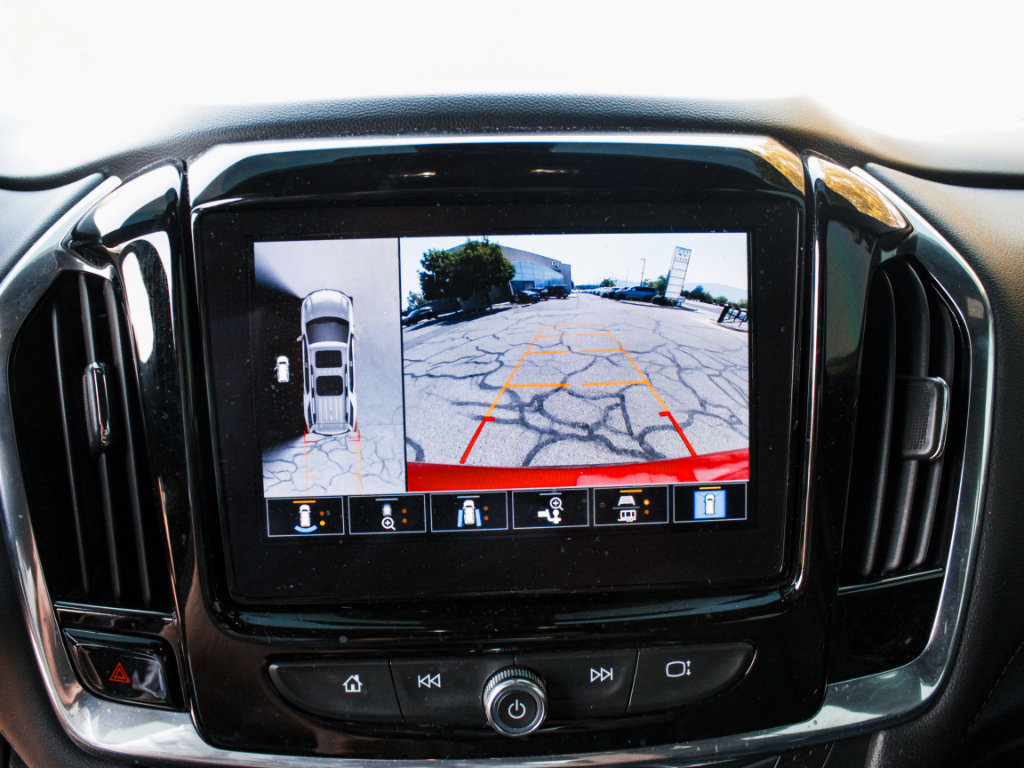 Used 2022 Chevrolet Traverse Premier w/ Redline Edition AWD/4WD image 24