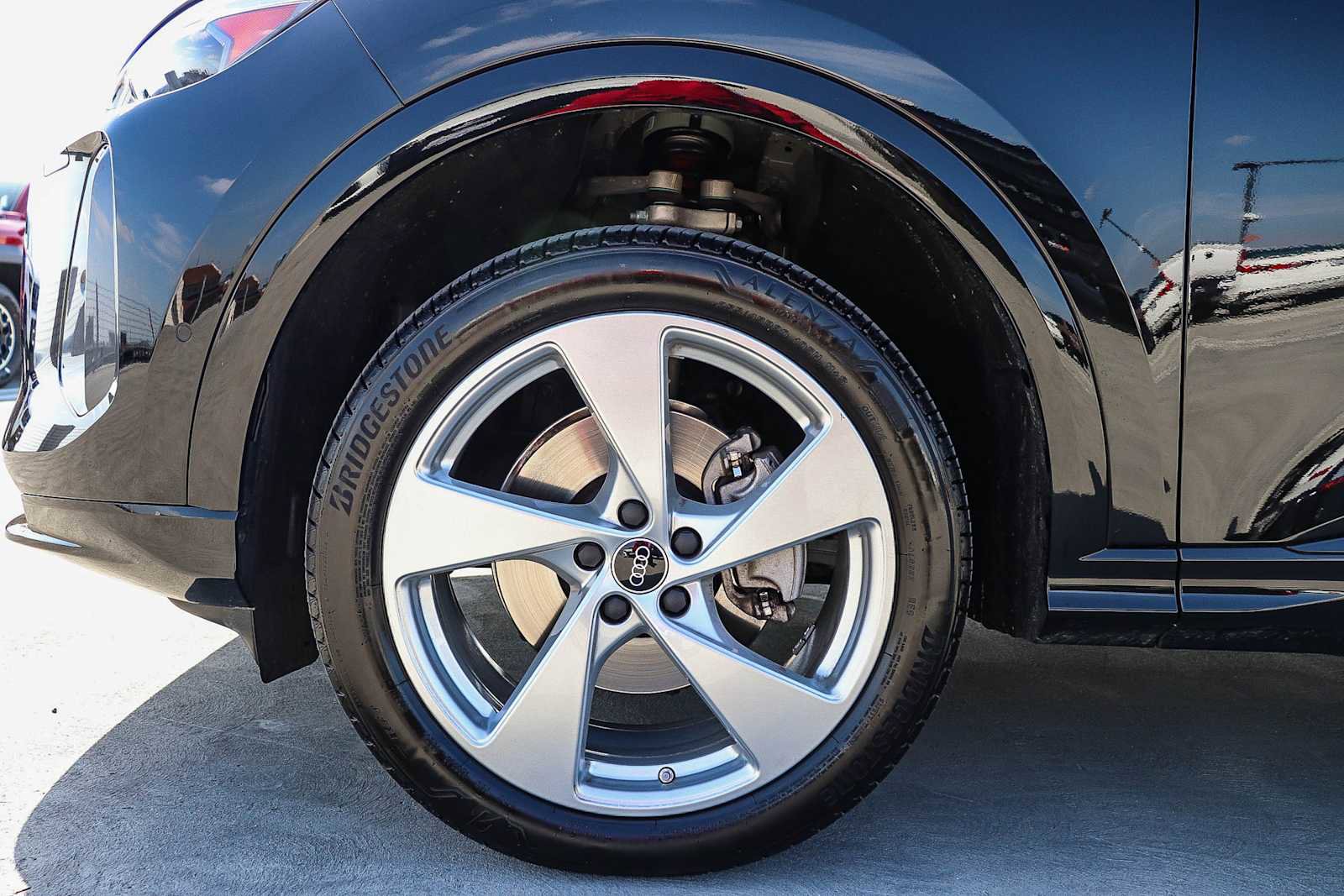 Used 2025 Audi Q5 Premium Plus w/ Premium Plus image 14