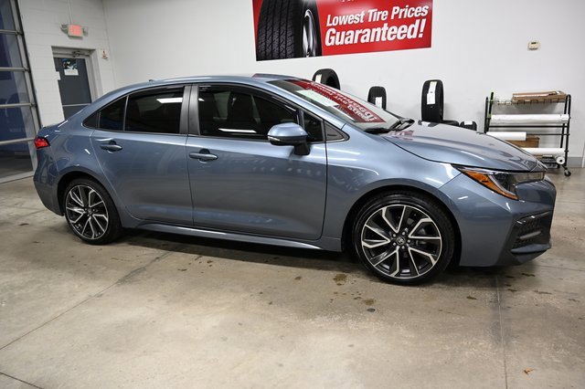 Used 2022 Toyota Corolla SE image 4