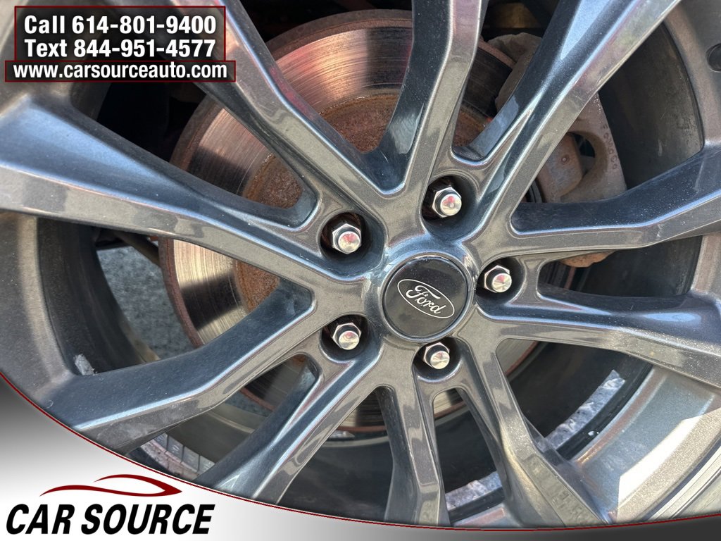 Used 2018 Ford Explorer XLT w/ Equipment Group 202A image 25