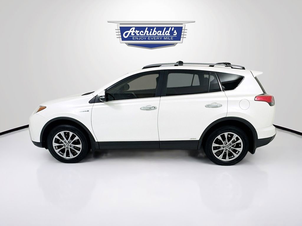 Used 2017 Toyota RAV4 Limited AWD/4WD image 4
