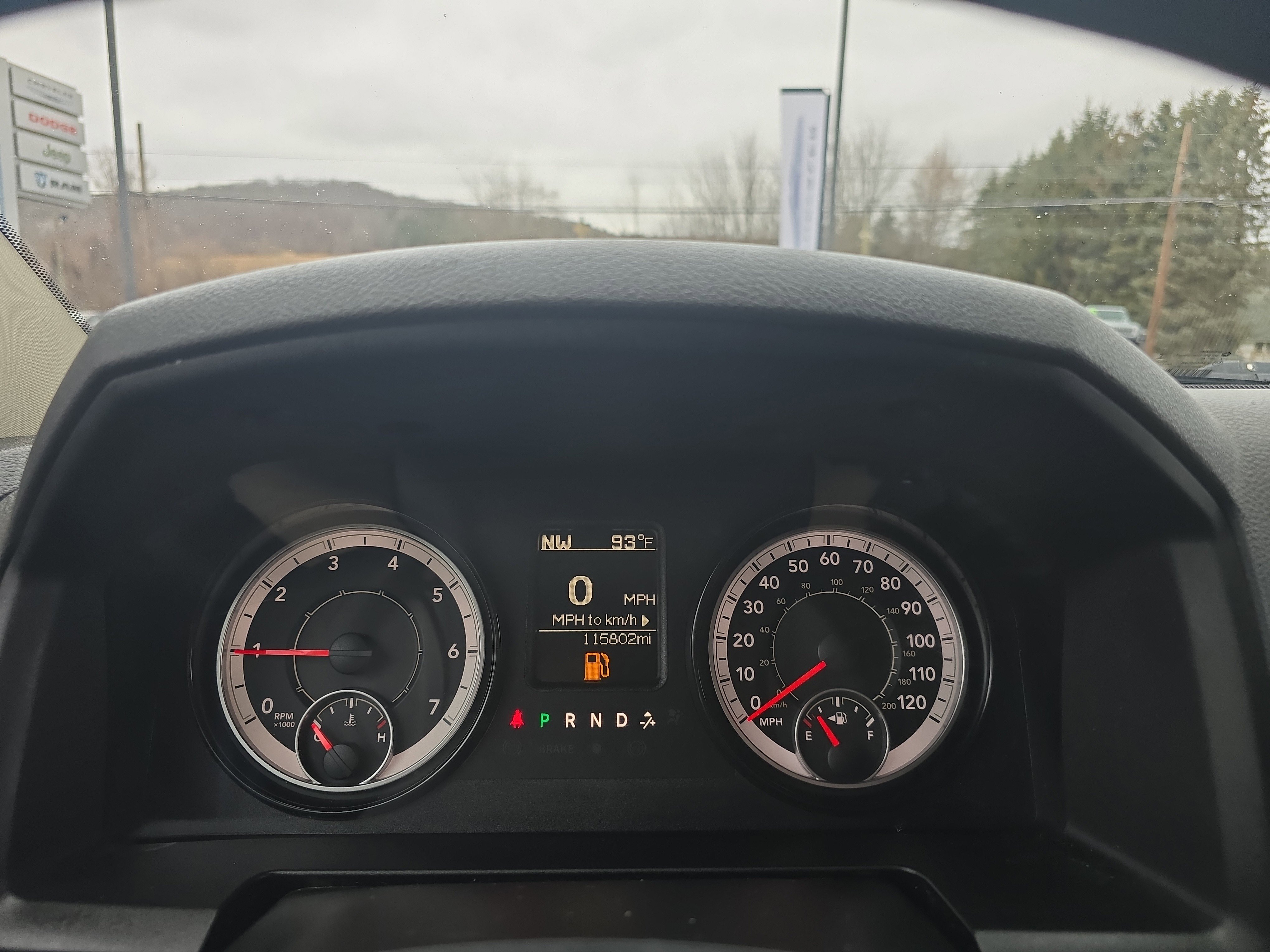 Used 2019 RAM 1500 Classic SLT image 21