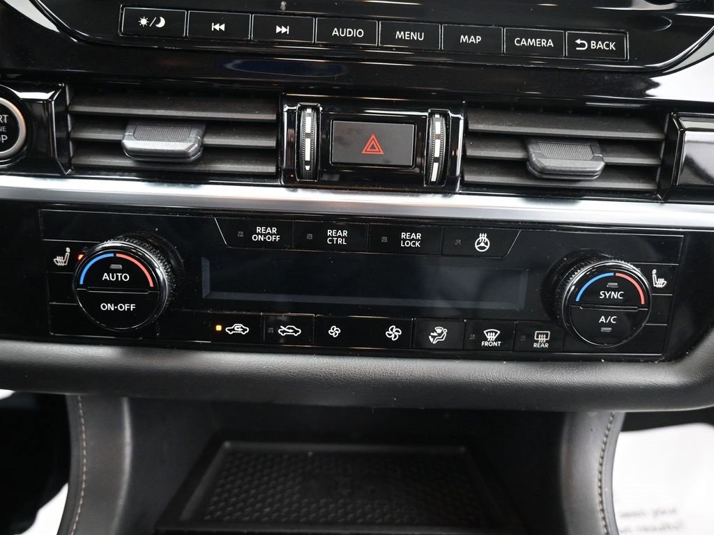 Used 2023 Nissan Pathfinder SL image 27