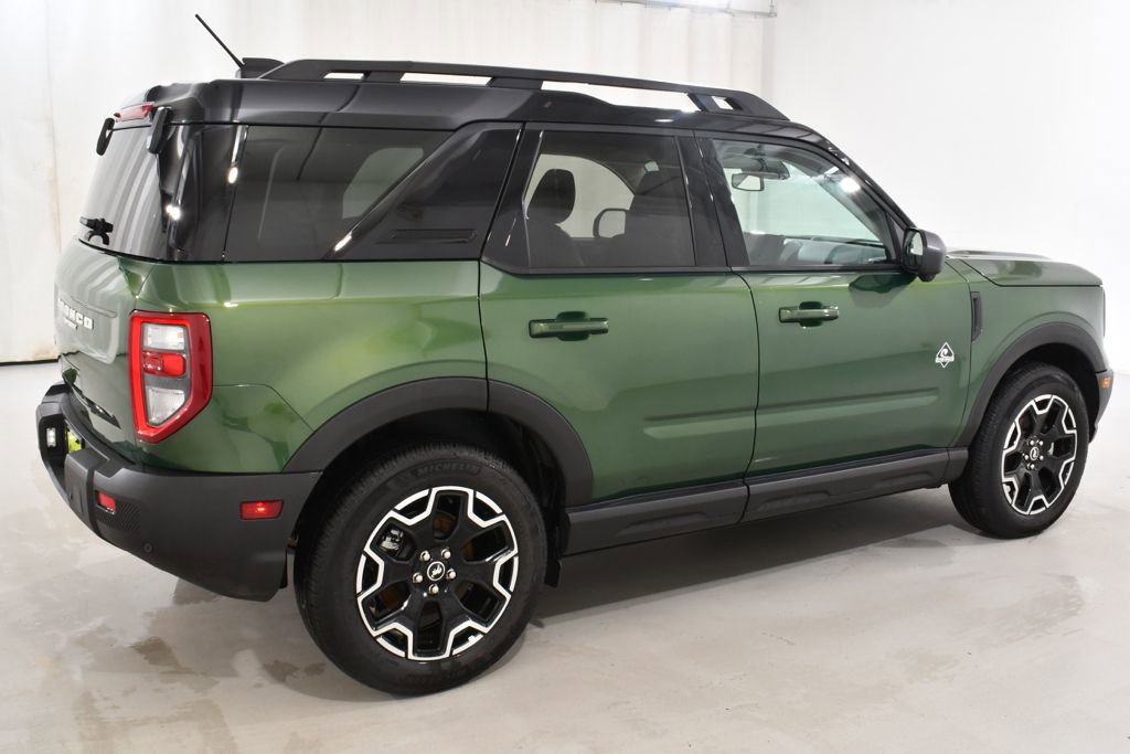 Used 2025 Ford Bronco Sport Outer Banks w/ Outer Banks Tech Package+ image 11