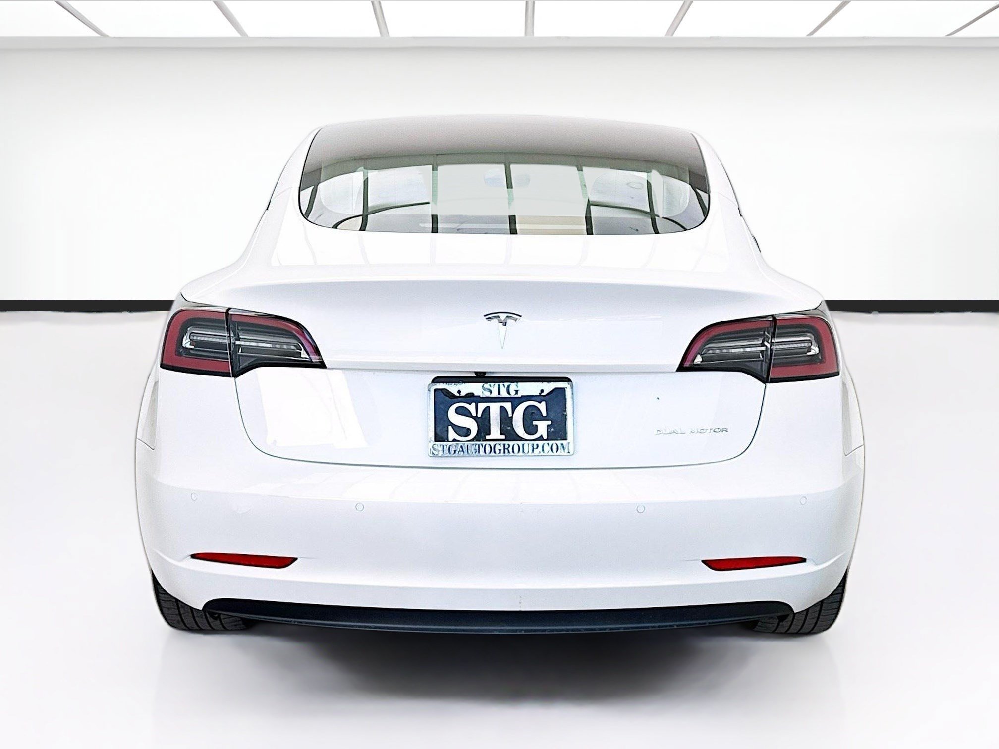 Used 2022 Tesla Model 3 Long Range AWD/4WD image 5