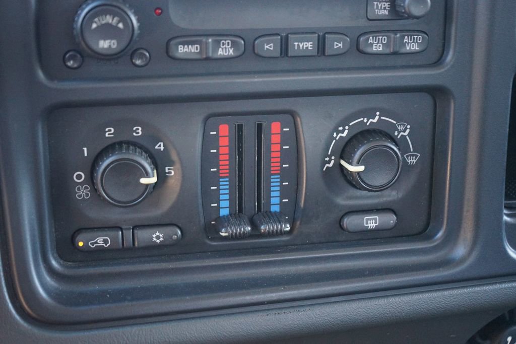 Used 2006 Chevrolet Silverado 1500 LT w/ Light Duty Power Package image 17