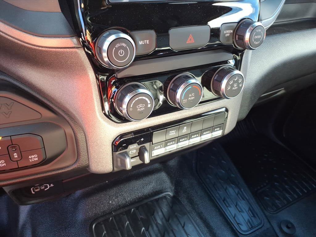 New 2026 RAM 3500 Tradesman w/ Chrome Appearance Group image 14