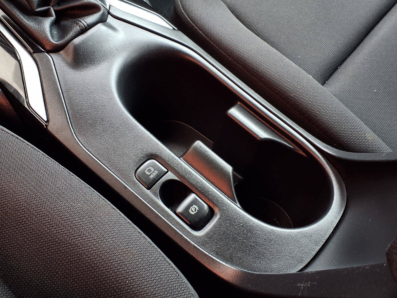 Certified 2025 Toyota Corolla LE FWD image 15