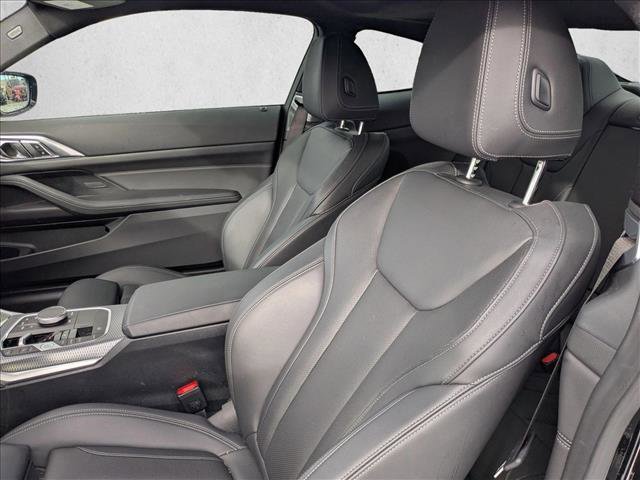 Used 2025 BMW 430i Coupe w/ Convenience Package image 13
