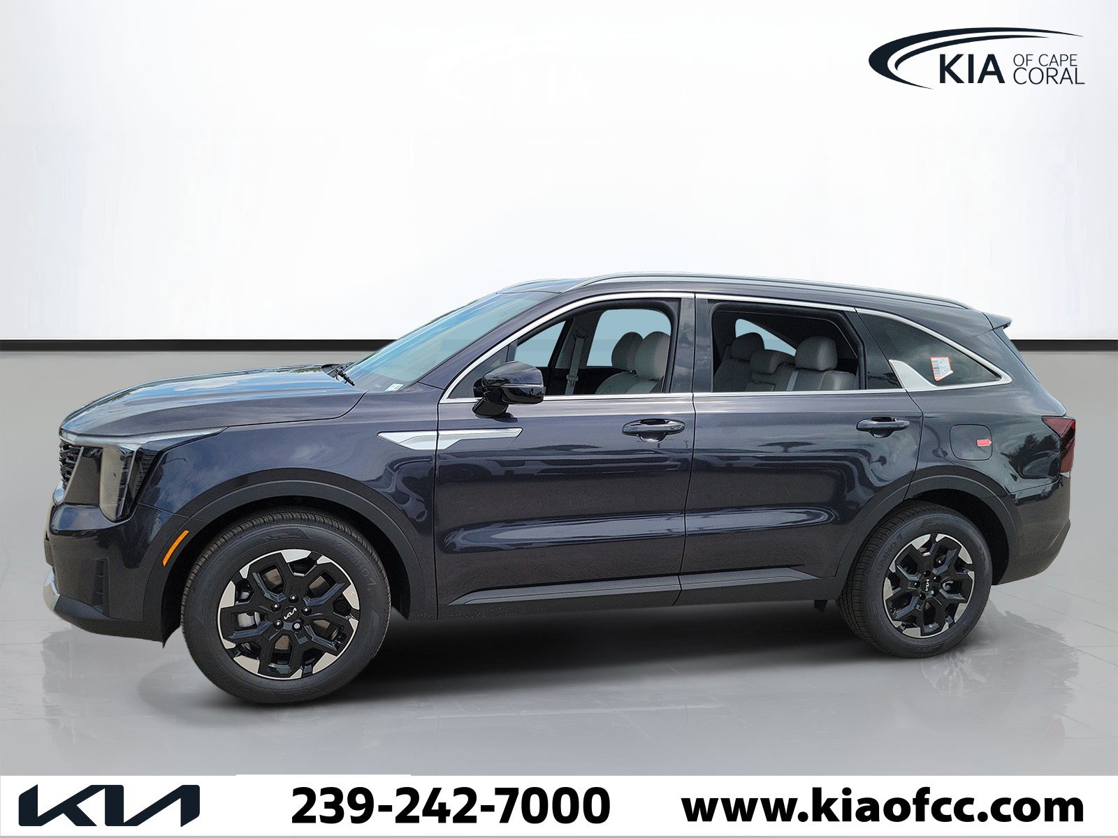 New 2026 Kia Sorento S FWD image 4