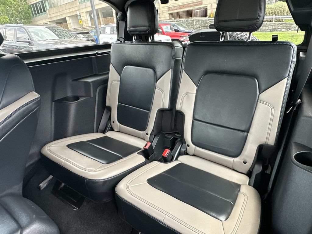 Used 2023 Ford Bronco Wildtrak AWD/4WD image 15