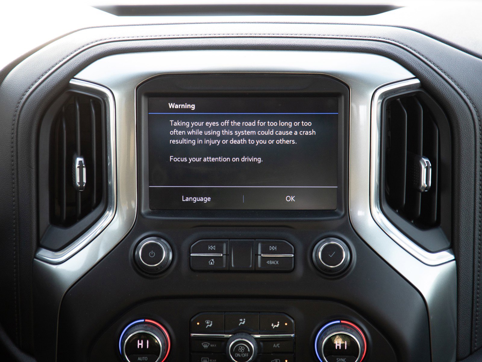 Used 2021 Chevrolet Silverado 2500 LT w/ Convenience Package image 15