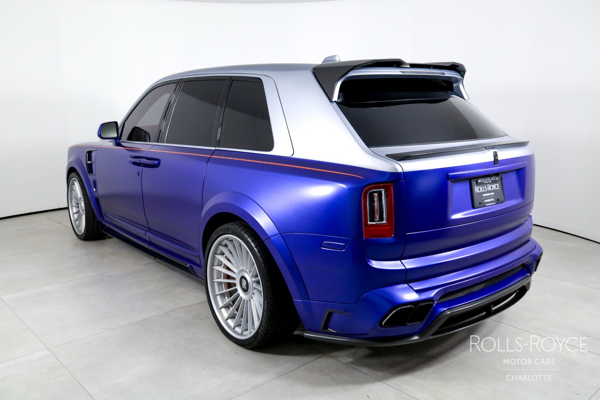 Used 2019 Rolls-Royce Cullinan image 8
