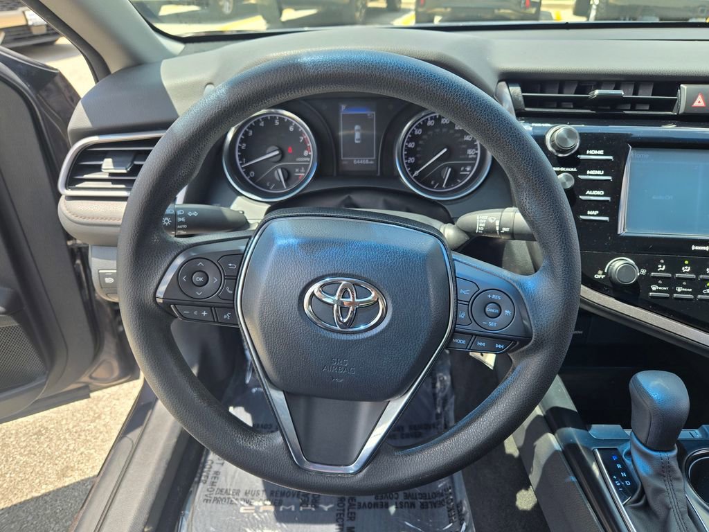 Used 2020 Toyota Camry LE w/ Carpet Mat Package FWD image 38