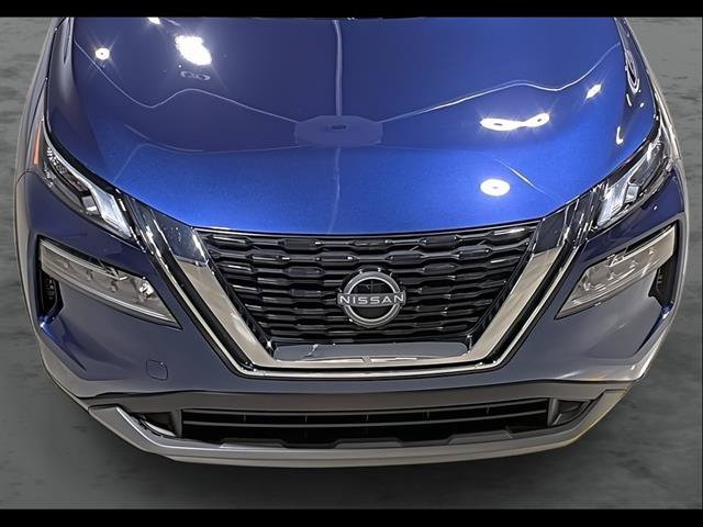 Used 2023 Nissan Rogue SV AWD/4WD image 17