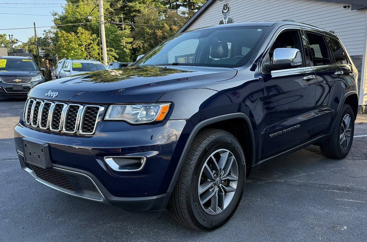 Used 2018 Jeep Grand Cherokee Limited AWD/4WD image 4