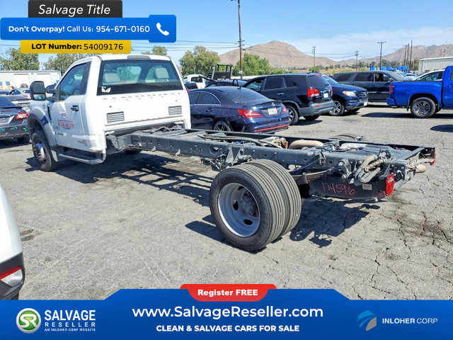 Used 2017 Ford F550 2WD Regular Cab Super Duty image 3