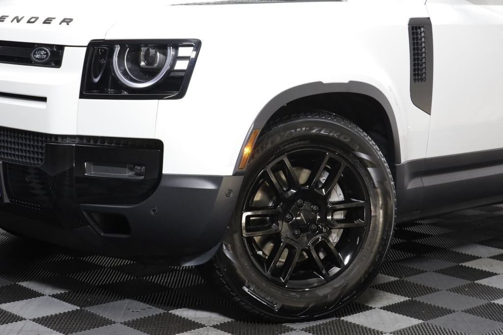 Certified 2026 Land Rover Defender 110 S AWD/4WD image 3