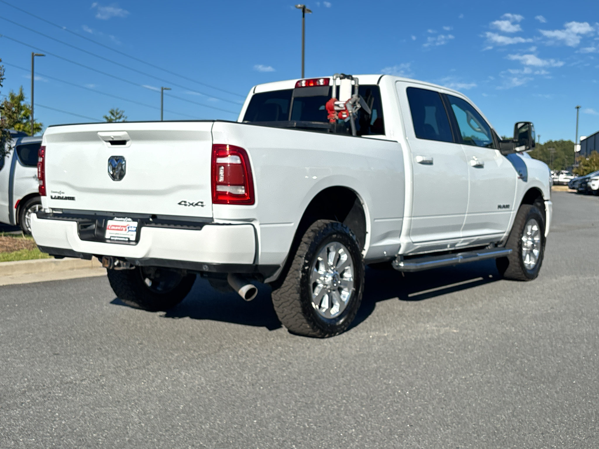 Used 2023 RAM 2500 Laramie AWD/4WD image 8