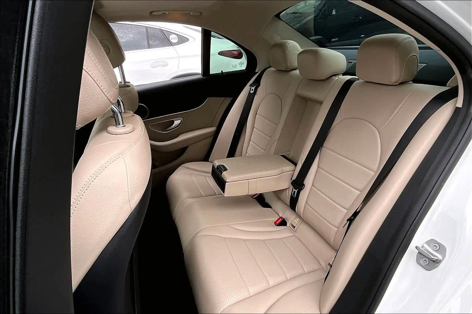 Used 2019 Mercedes-Benz C 300 Sedan image 20