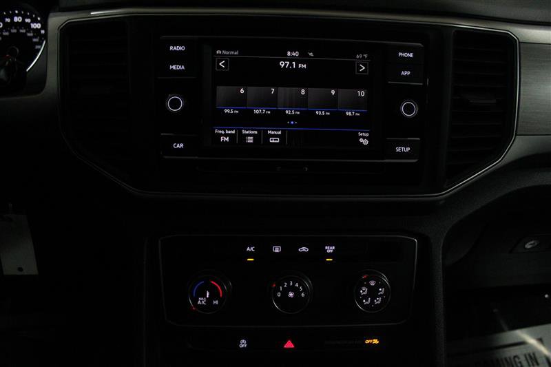 Used 2018 Volkswagen Atlas S image 19