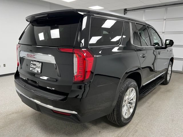 Used 2024 GMC Yukon SLT AWD/4WD image 10