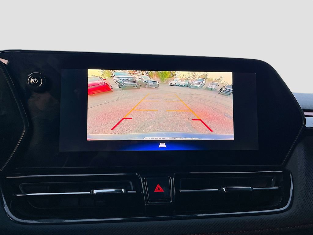 Used 2025 Chevrolet TrailBlazer RS w/ Driver Confidence Package image 13