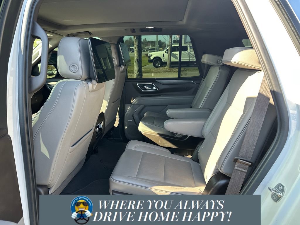 Used 2021 GMC Yukon SLT w/ SLT Premium Package image 18
