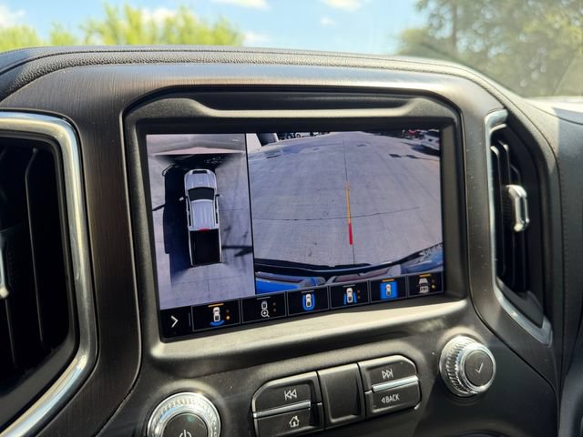 Used 2021 GMC Sierra 2500 AT4 w/ AT4 Premium Plus Package AWD/4WD image 9