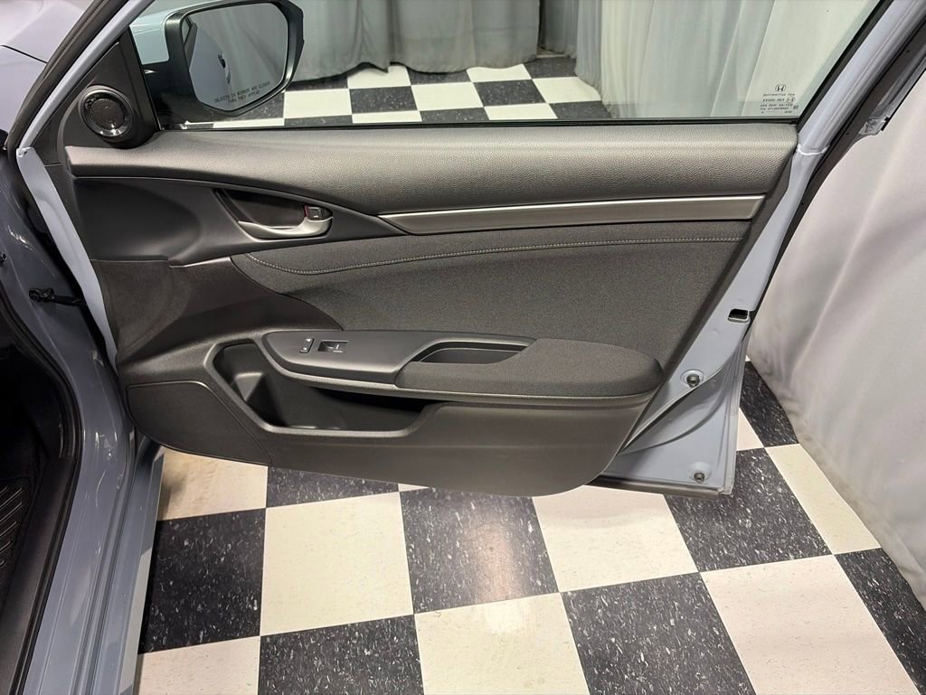 Used 2020 Honda Civic EX image 18