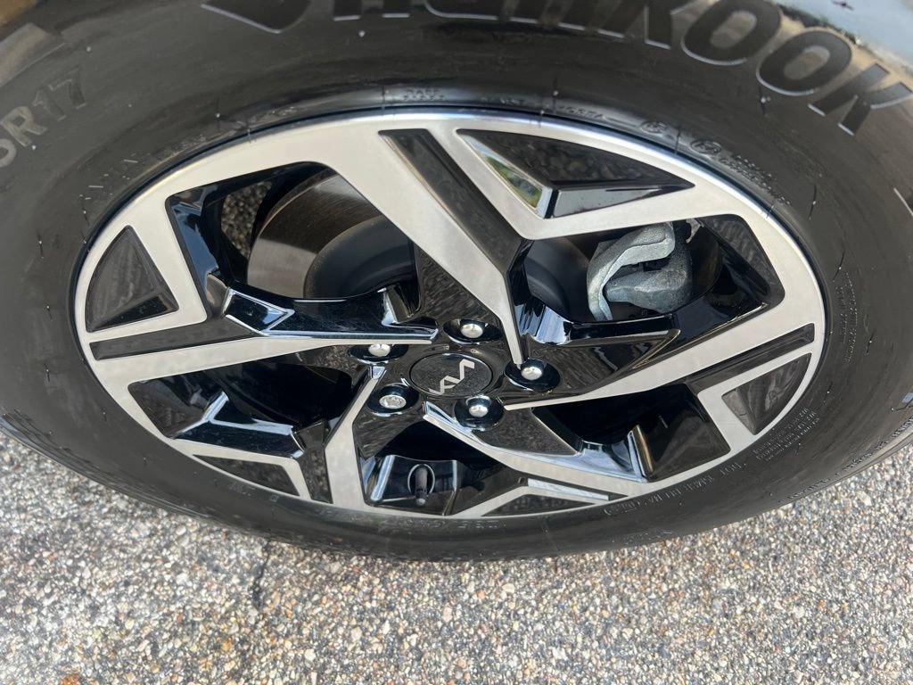 Certified 2023 Kia Sportage LX FWD image 39