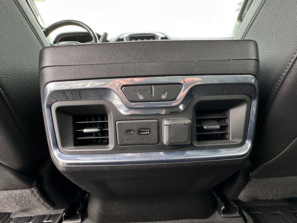 Used 2021 GMC Sierra 1500 Denali w/ Denali Ultimate Package AWD/4WD image 28
