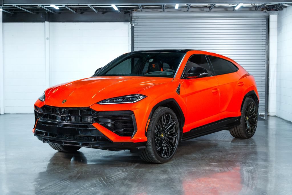 Used 2025 Lamborghini Urus SE AWD/4WD image 6