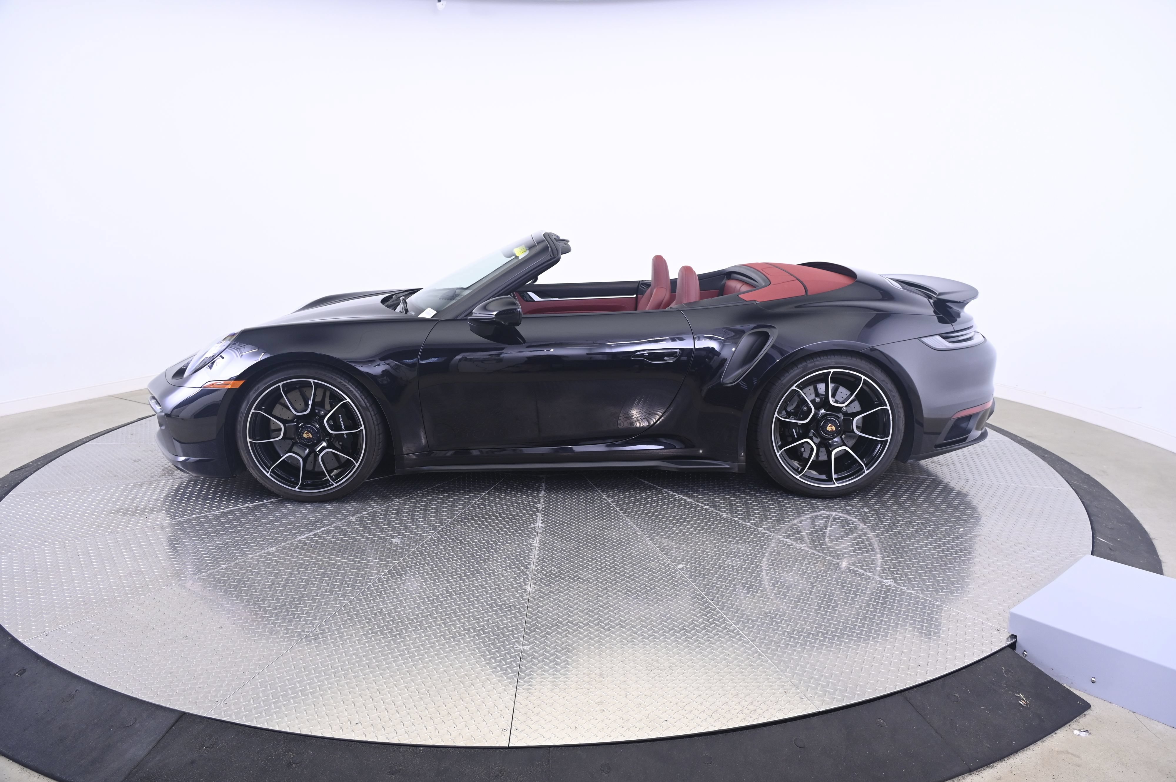 Certified 2021 Porsche 911 Turbo S AWD/4WD image 2