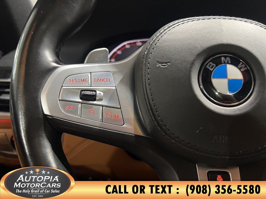 Used 2022 BMW 740i w/ M Sport Package RWD image 34