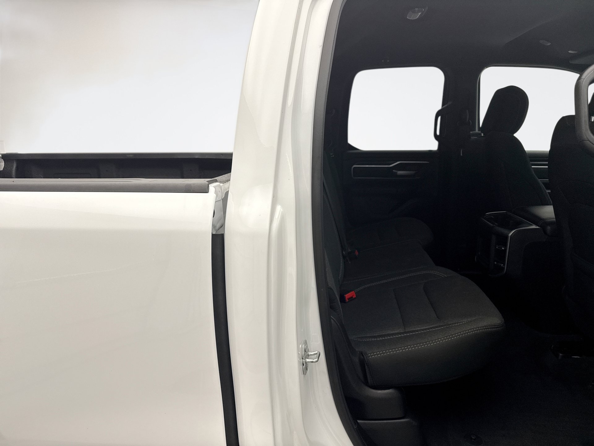 Used 2019 RAM 1500 Big Horn AWD/4WD image 17