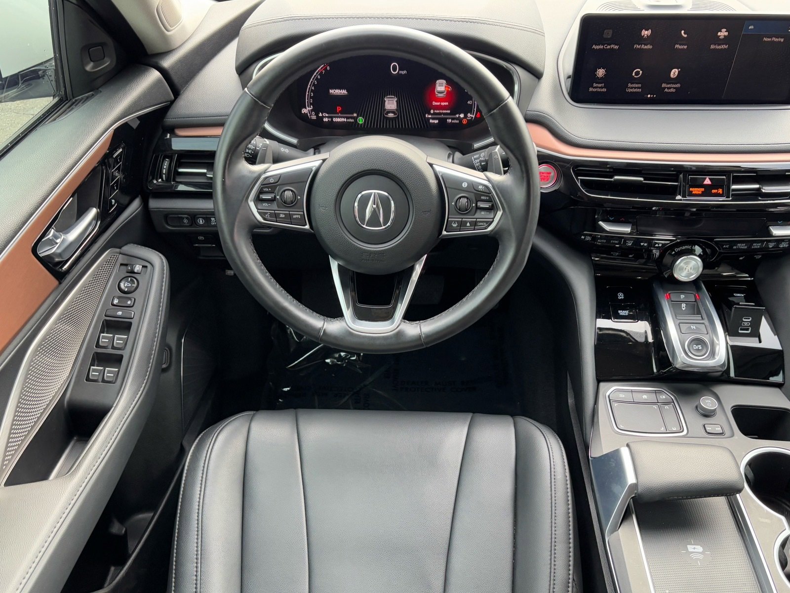 Used 2022 Acura MDX FWD image 15