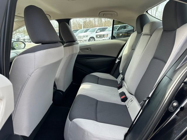 Certified 2025 Toyota Corolla LE image 18