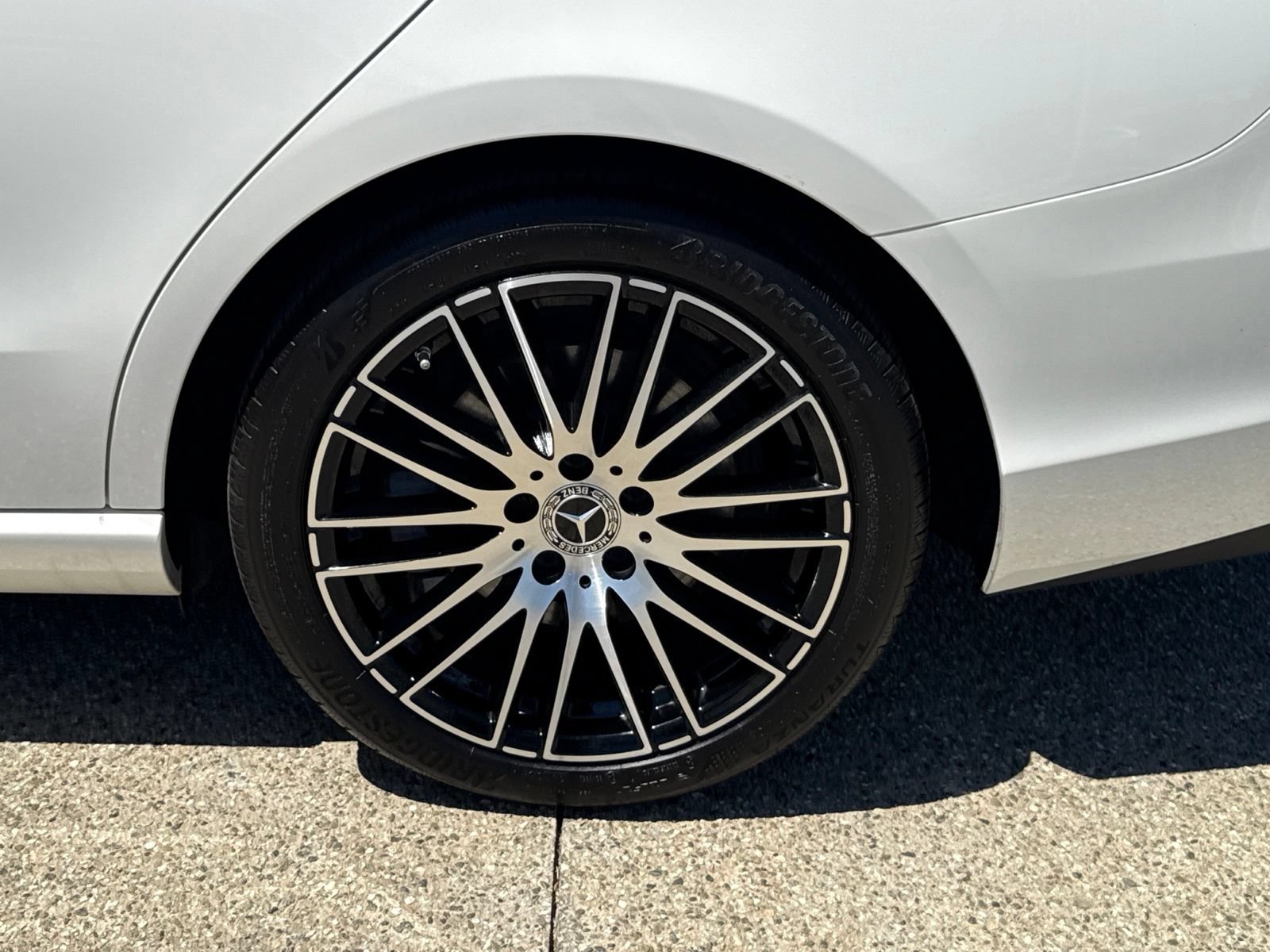 Used 2023 Mercedes-Benz C 300 Sedan image 19