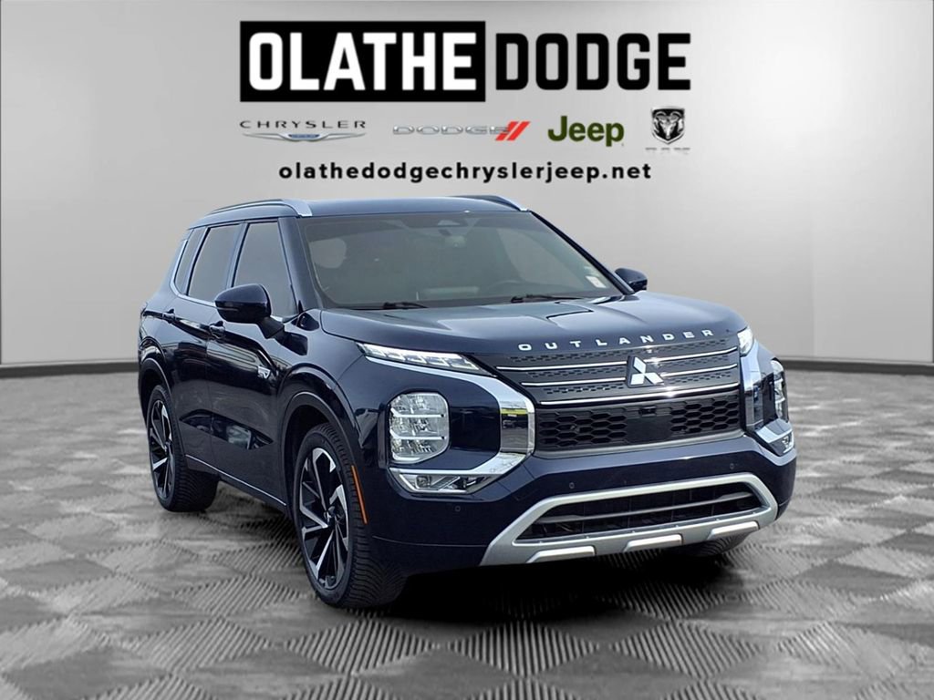 Used 2023 Mitsubishi Outlander SEL image 34