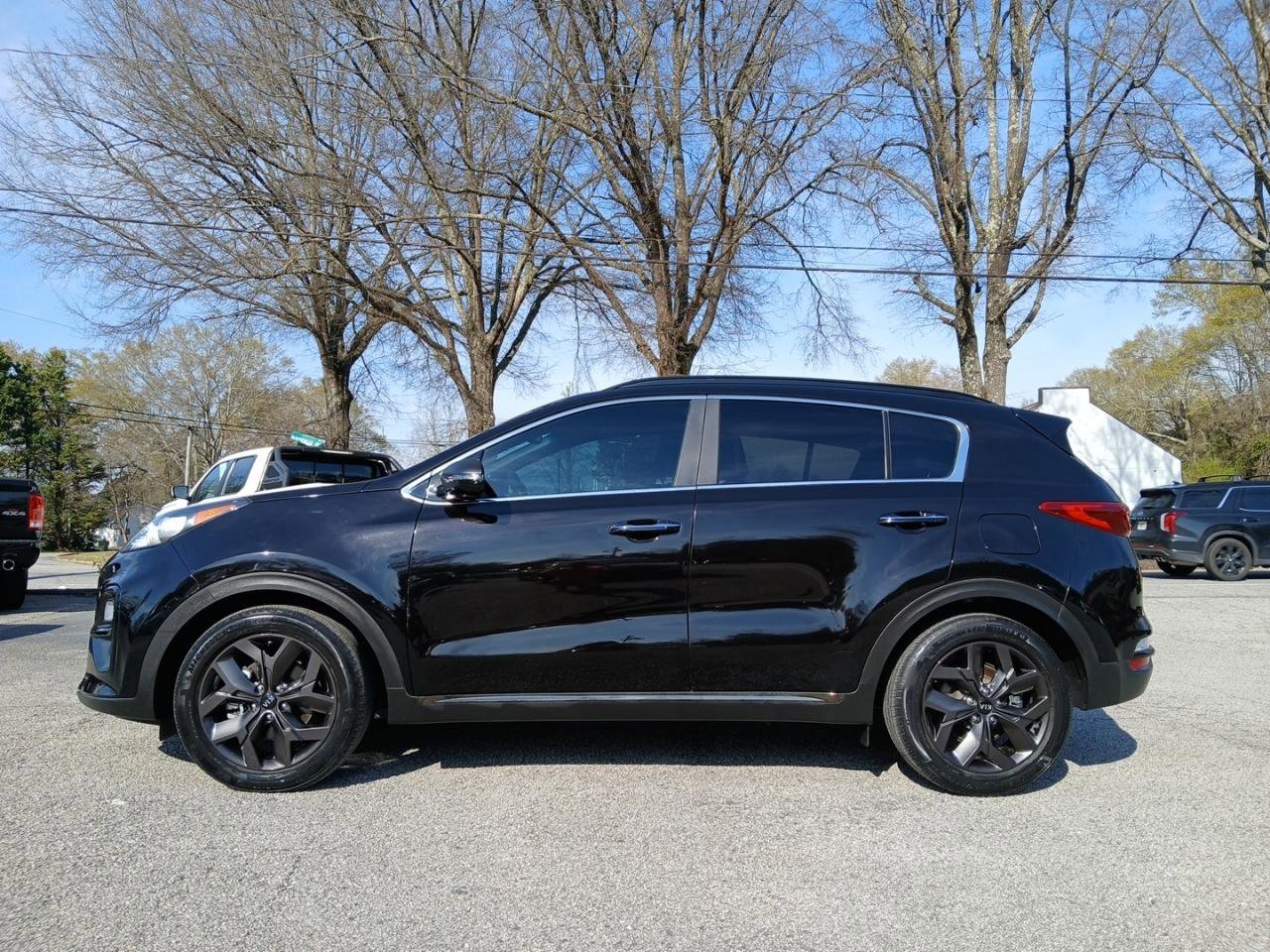 Used 2020 Kia Sportage S w/ S Sunroof Package FWD image 1