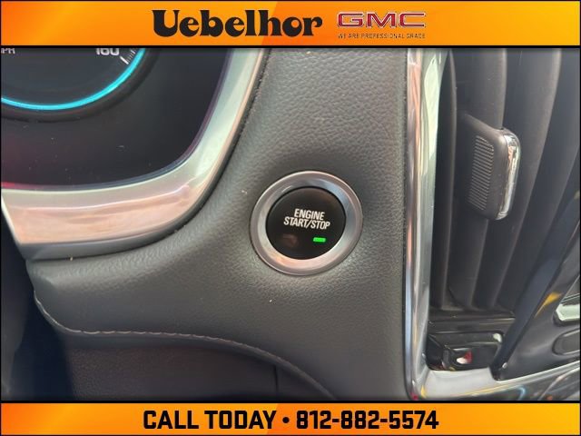 Used 2019 Chevrolet Traverse LT w/ LT Premium Package AWD/4WD image 27