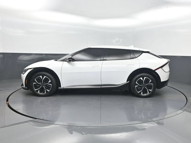 Used 2024 Kia EV6 Wind w/ Wind Technology Package RWD image 2