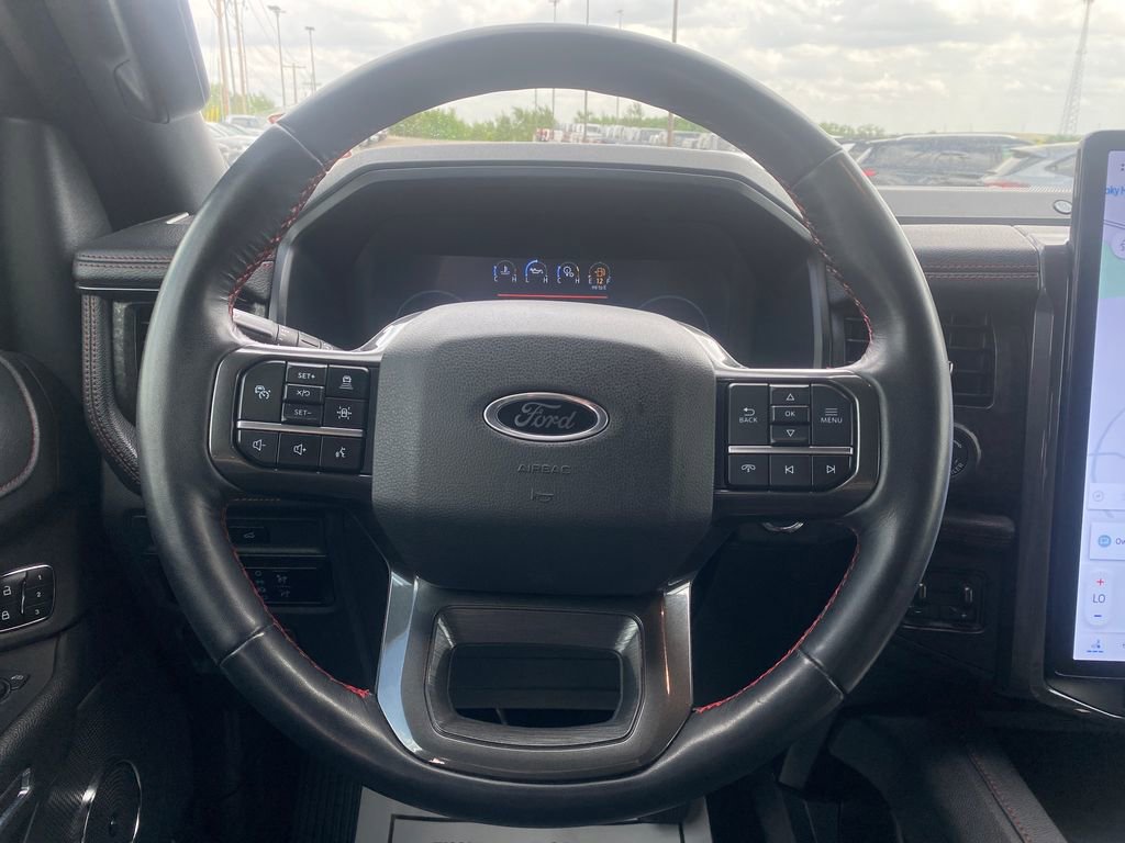 Used 2024 Ford Expedition Max Limited AWD/4WD image 24