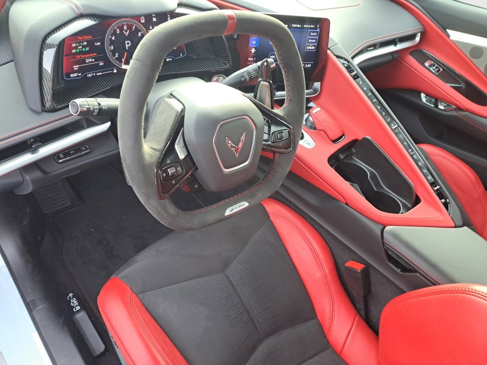 Used 2023 Chevrolet Corvette Z06 image 10