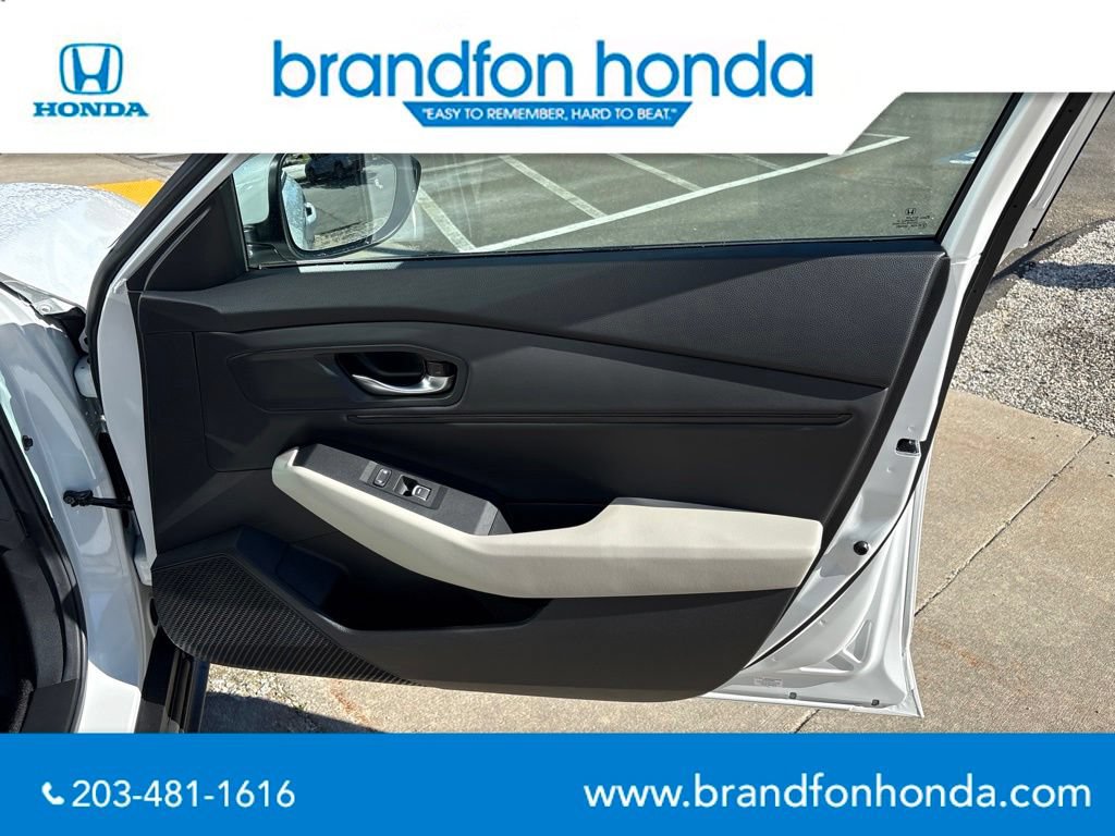 Used 2024 Honda Accord EX image 9