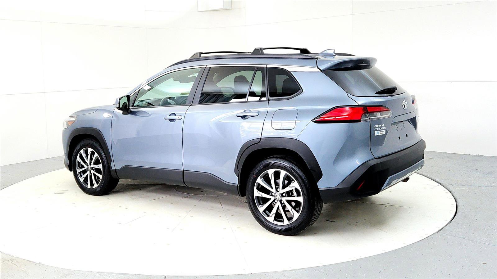 Certified 2024 Toyota Corolla Cross XLE w/ Convenience Package image 4